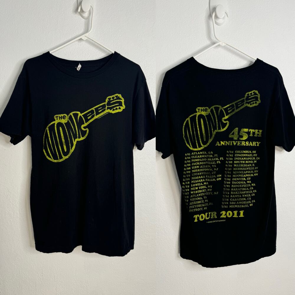 The Monkees 45th Anniversary Concert T-Shirt Double Sided Size Medium